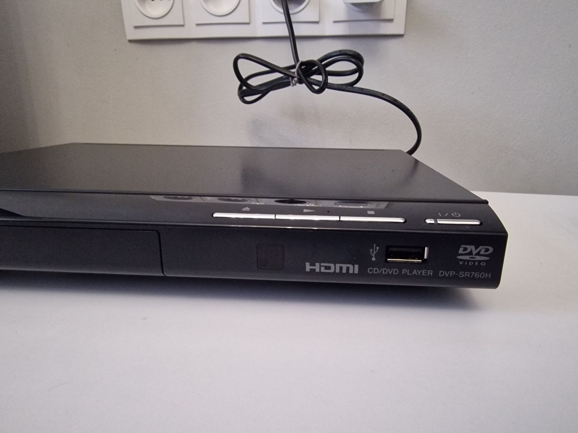 DVD-плеєр Sony DVP-SR760H