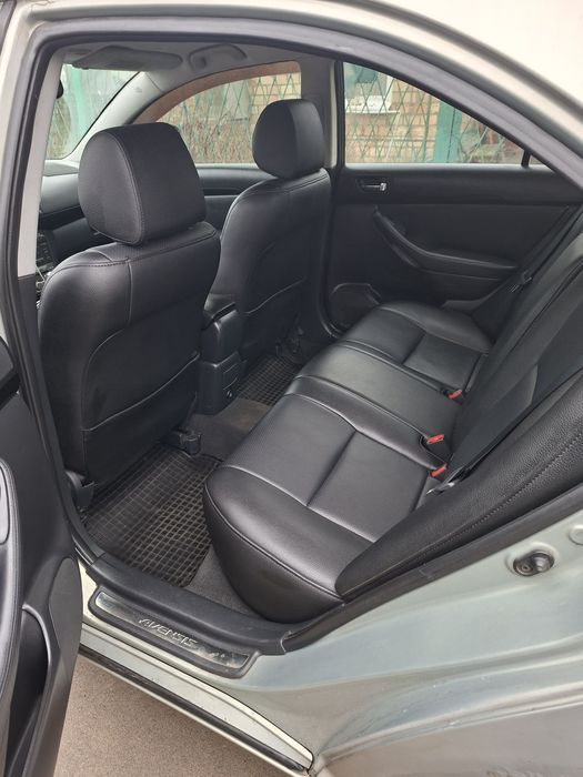 Toyota Avensis 1.8