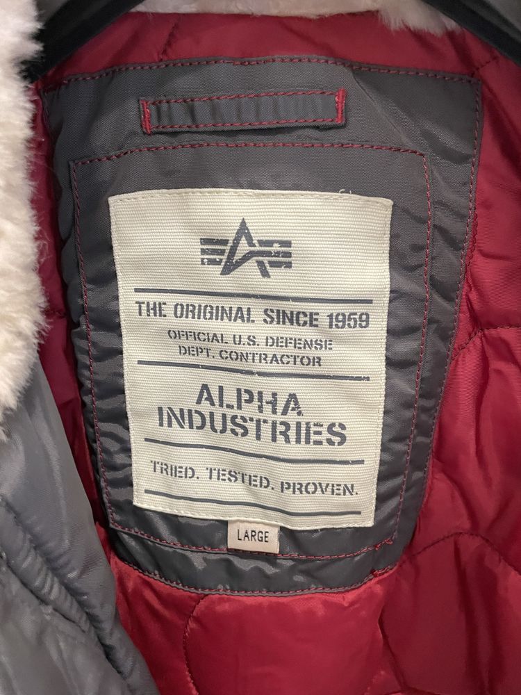 Куртка alpha industries з хутром оригінал нова