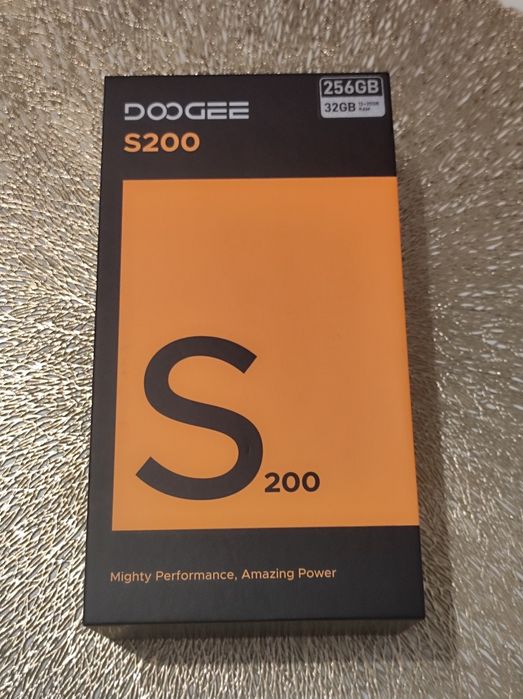 Pancerny dooge s200 12+20/256