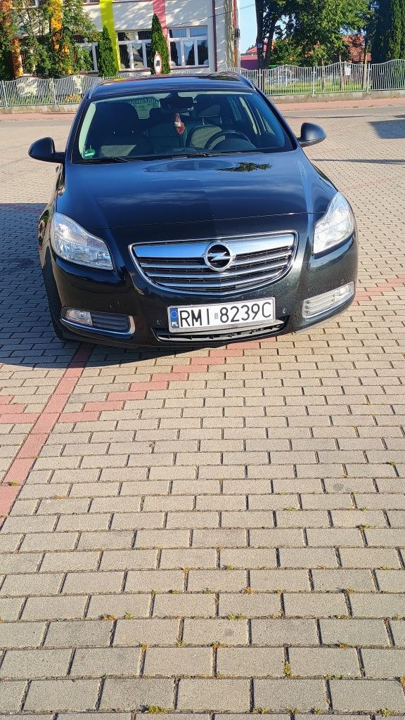 Opel Insignia 1.6T
