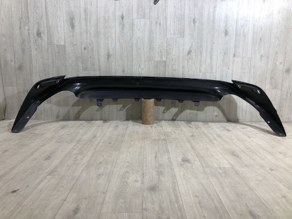 Бампер задний Toyota Camry XV70 ( 2018 - 2024 г.) спойлер диффузор