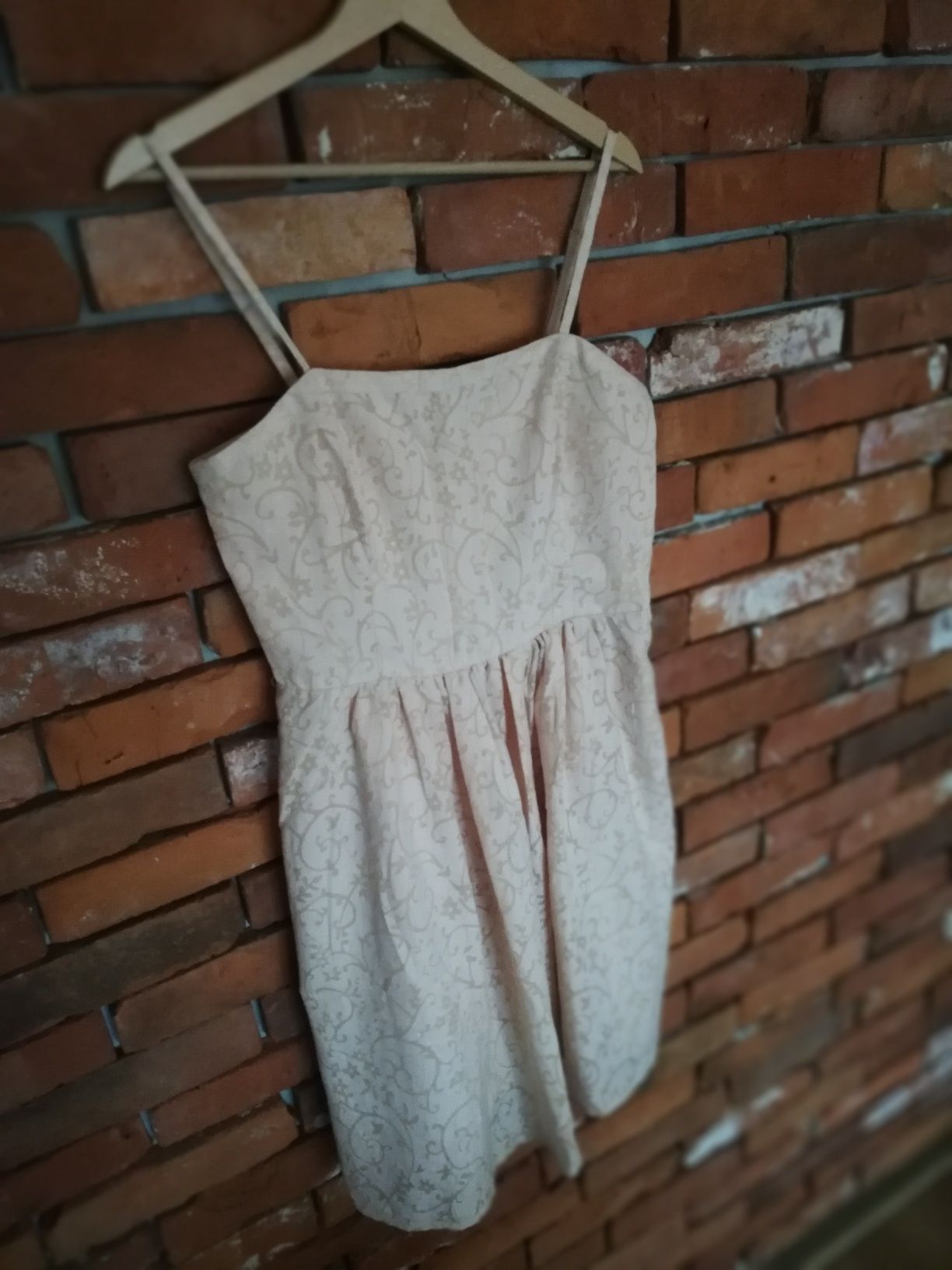 Sukienka Reserved r 42