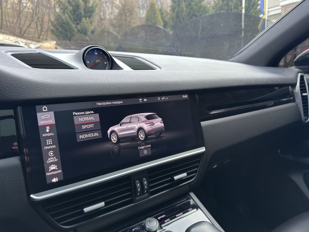 Продаж Porsche Cayenne 2019року, можливий обмін на нерухомість в Києві