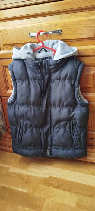 Безрукавка на хлопця 11-12