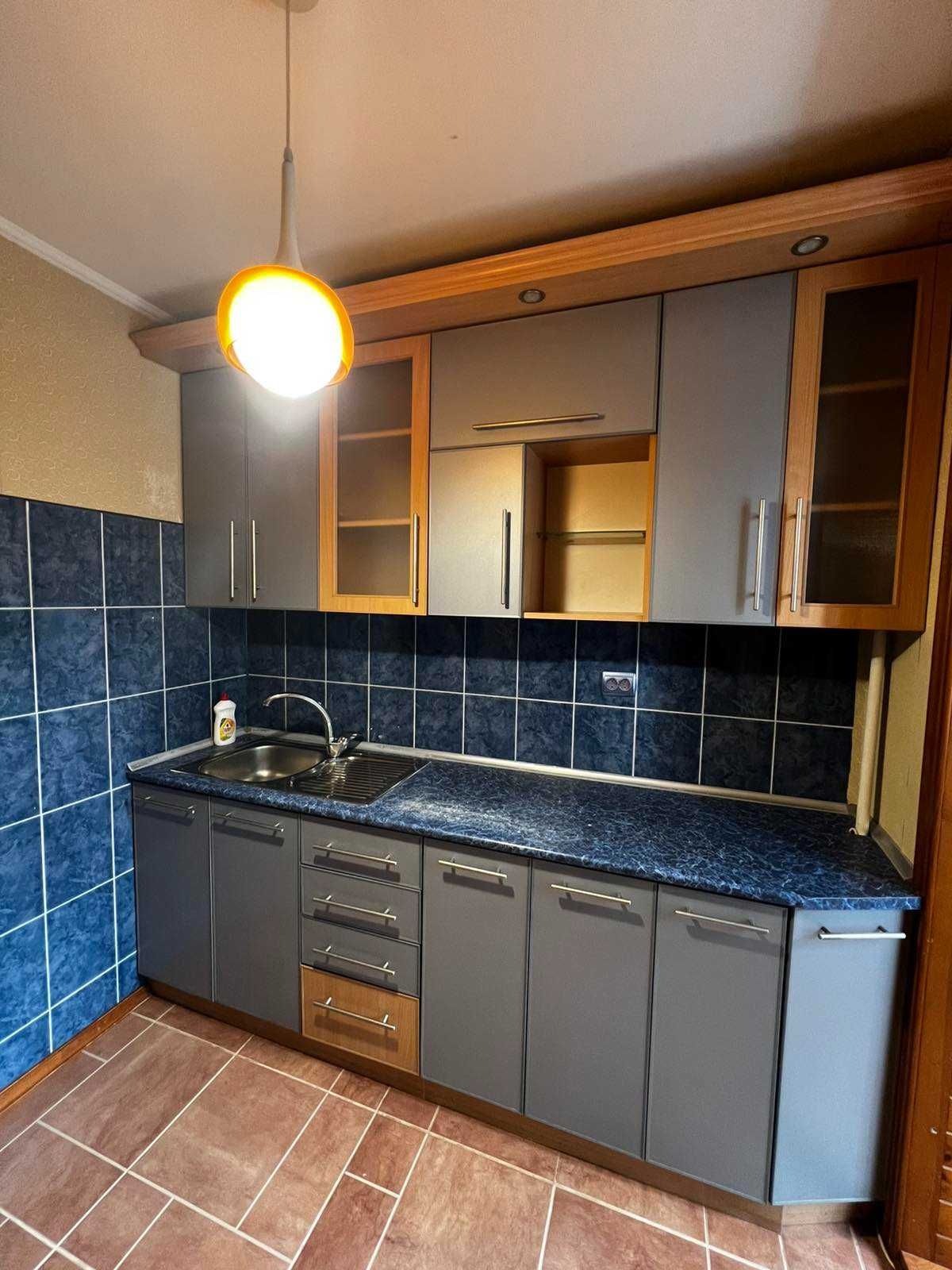 Продам 1-к квартиру в хорошій локації!