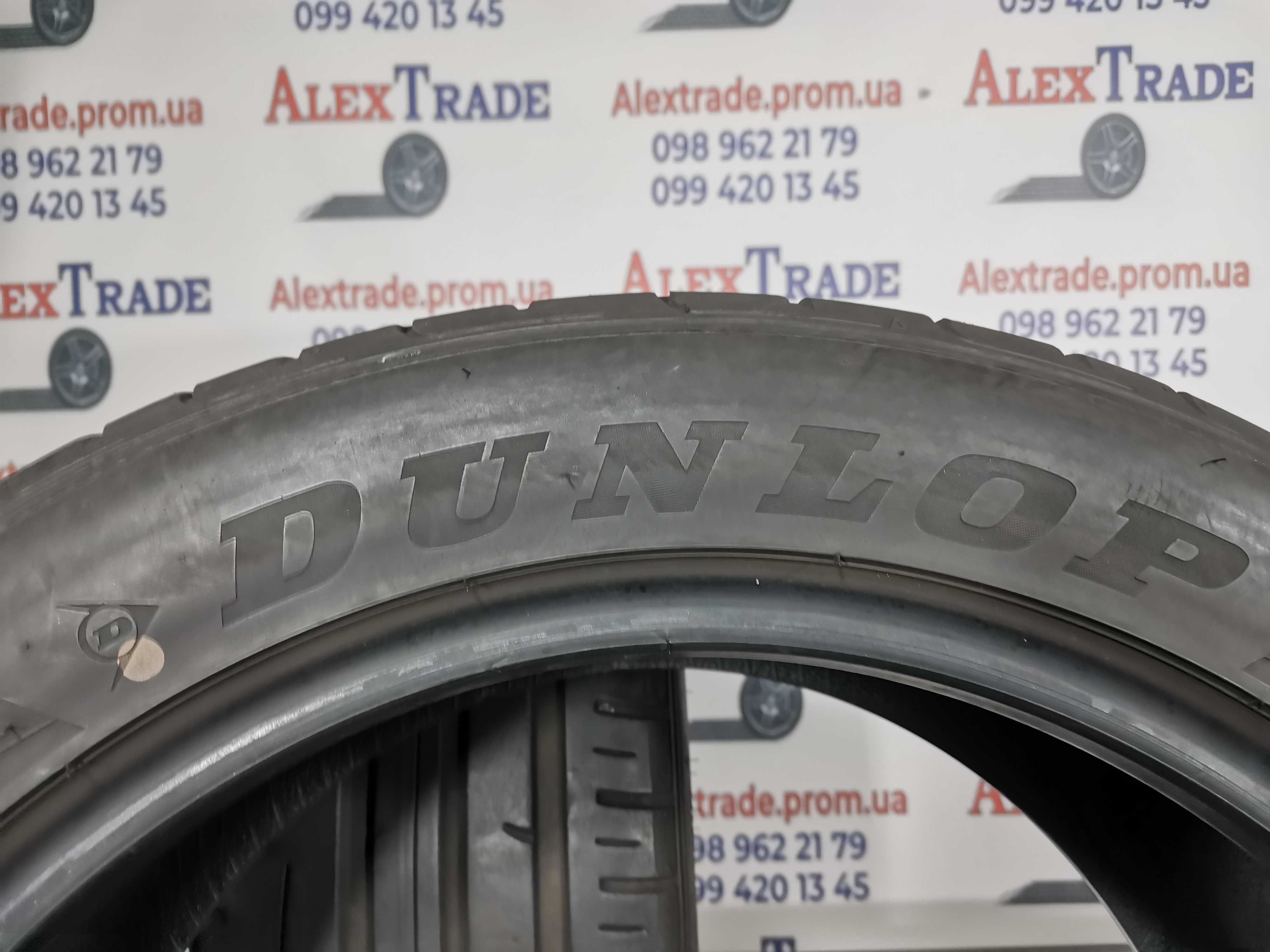 2 шт. 245/45 R18 Dunlop Sport Maxx RT2 MO літні шини б/у, 6-6,5 мм,