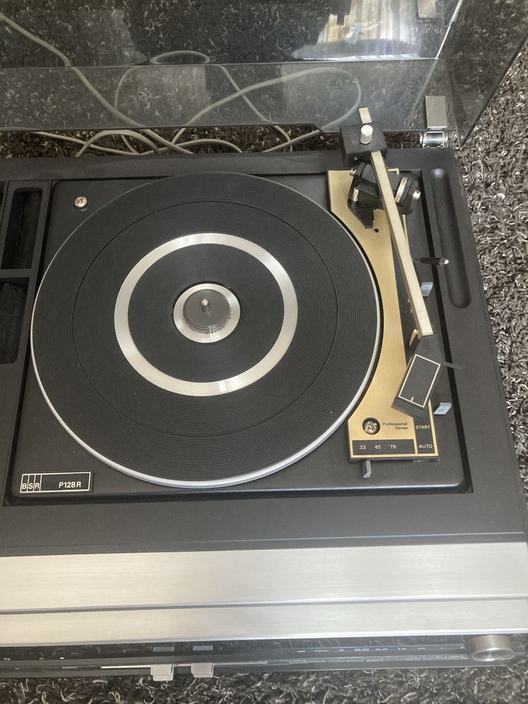 Ferguson studio 15d Gramofon, kaseciak, radio