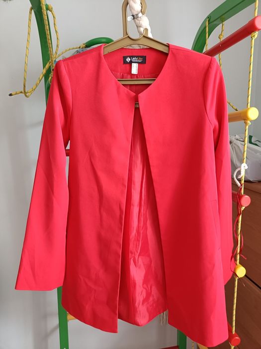 Жакет жіночий без застібки