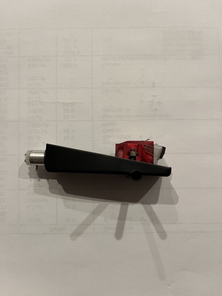 Wkładka Denon DL 110 w headshelu Ortofon