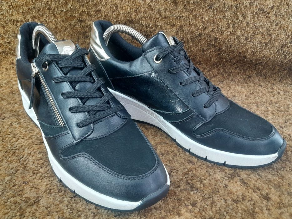 Кросівки жіночі шкіряні Tamaris 41 розмір.