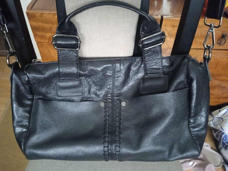 Жіноча шкіряна сумка.