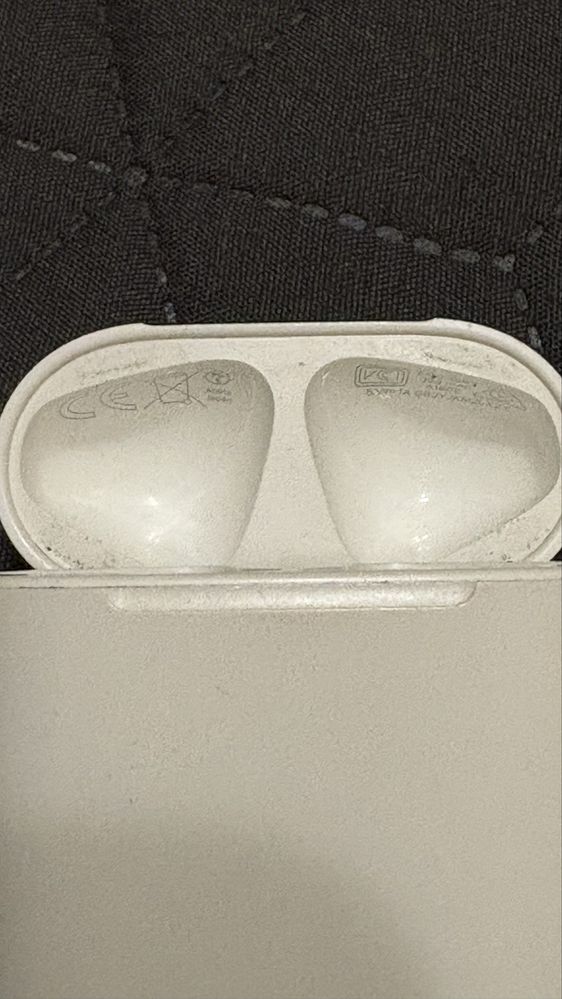 Продам навушники AirPods 2