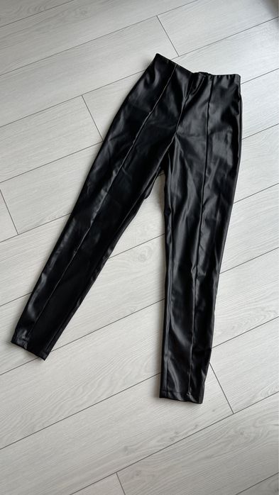 Жіночі лосіни від Sinsay