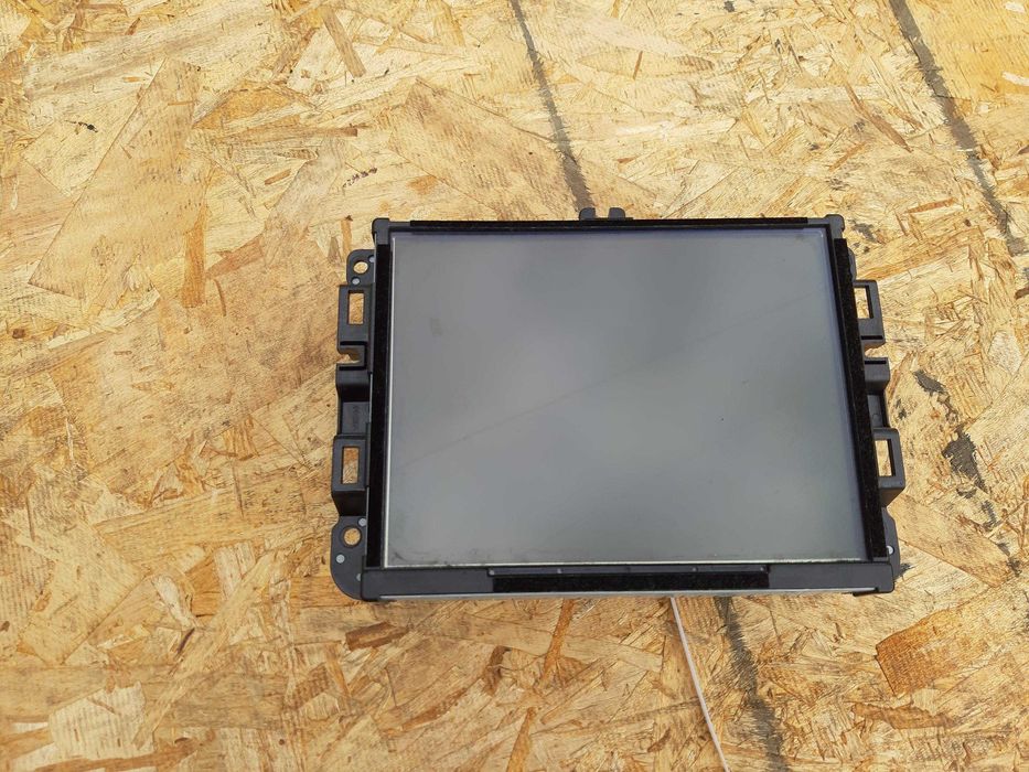 Ekran radio wyświetlacz Jeep Cherokee KL 13-18r USA