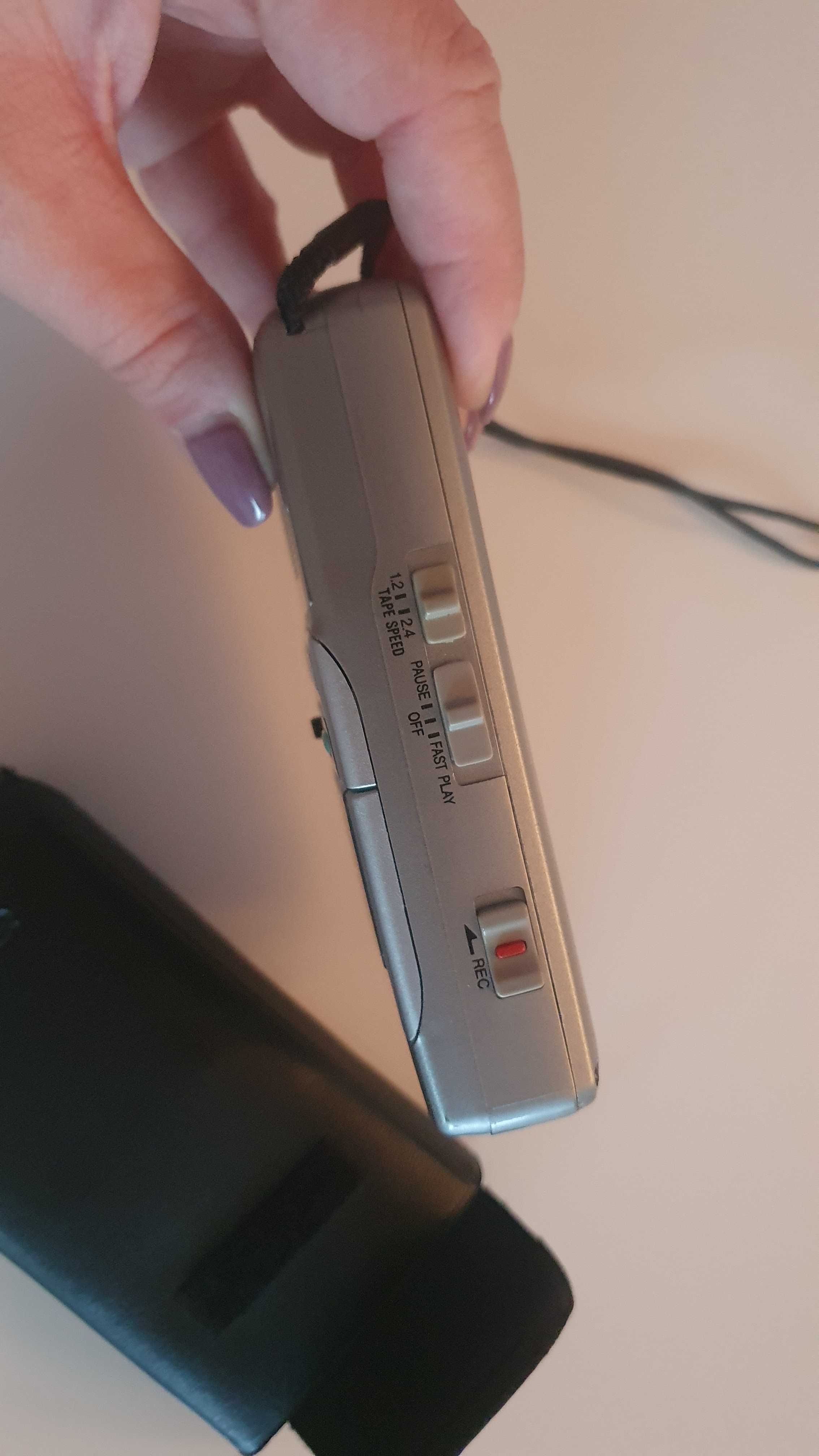 Dyktafon aiwa v-sensor micro cassette recorder TP-M720