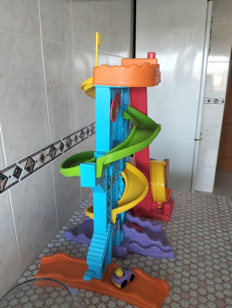 Pista de carros infantil