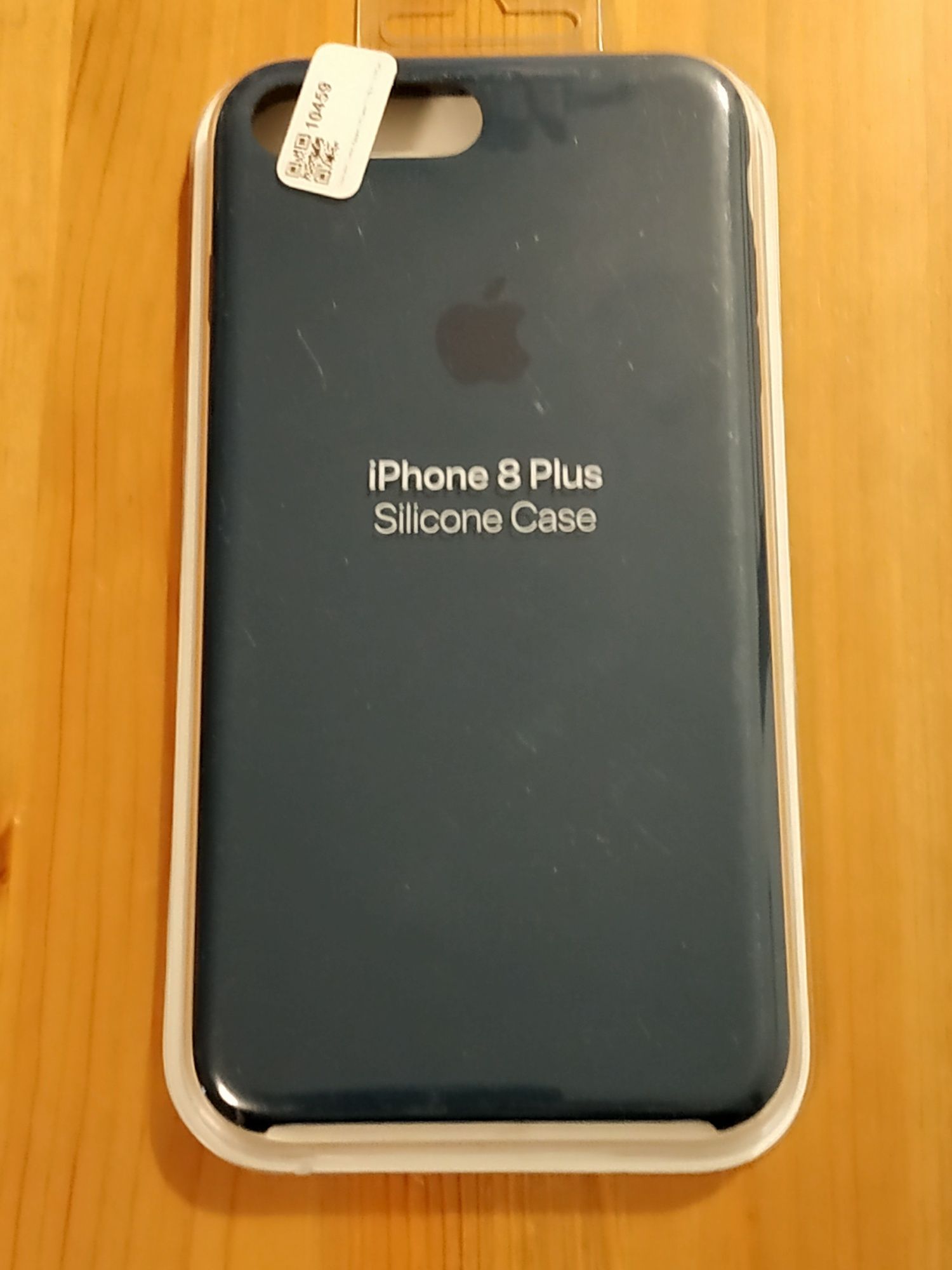 Etui do iPhone 8 plus.