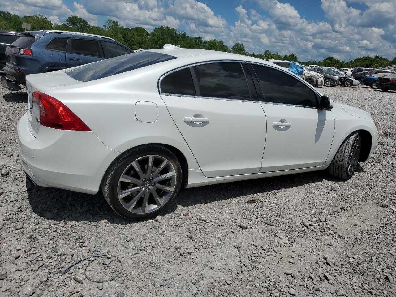 Volvo S60 Platinum 2015