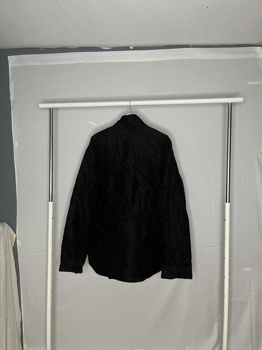 Casaco preto, Chaps.