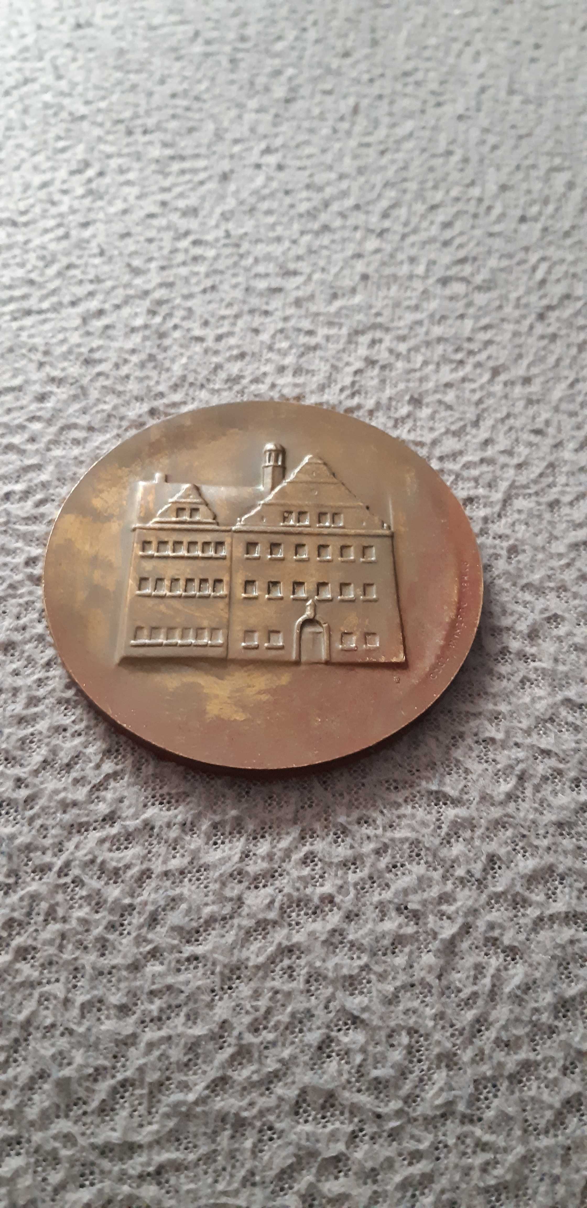 medal za zasługi dla miasta Duszniki Zdrój