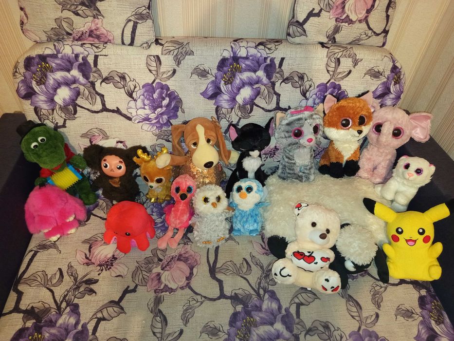 Іграшки м'які б/у в гарному стані