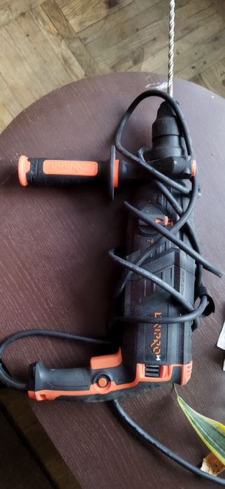 Перфоратор прямой Dnipro-M RH-16