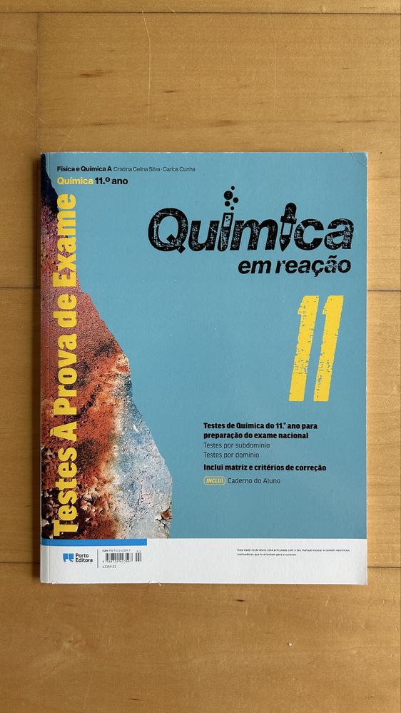 Química em reação - 11.º - Caderno do aluno/Testes à Prova de Exame