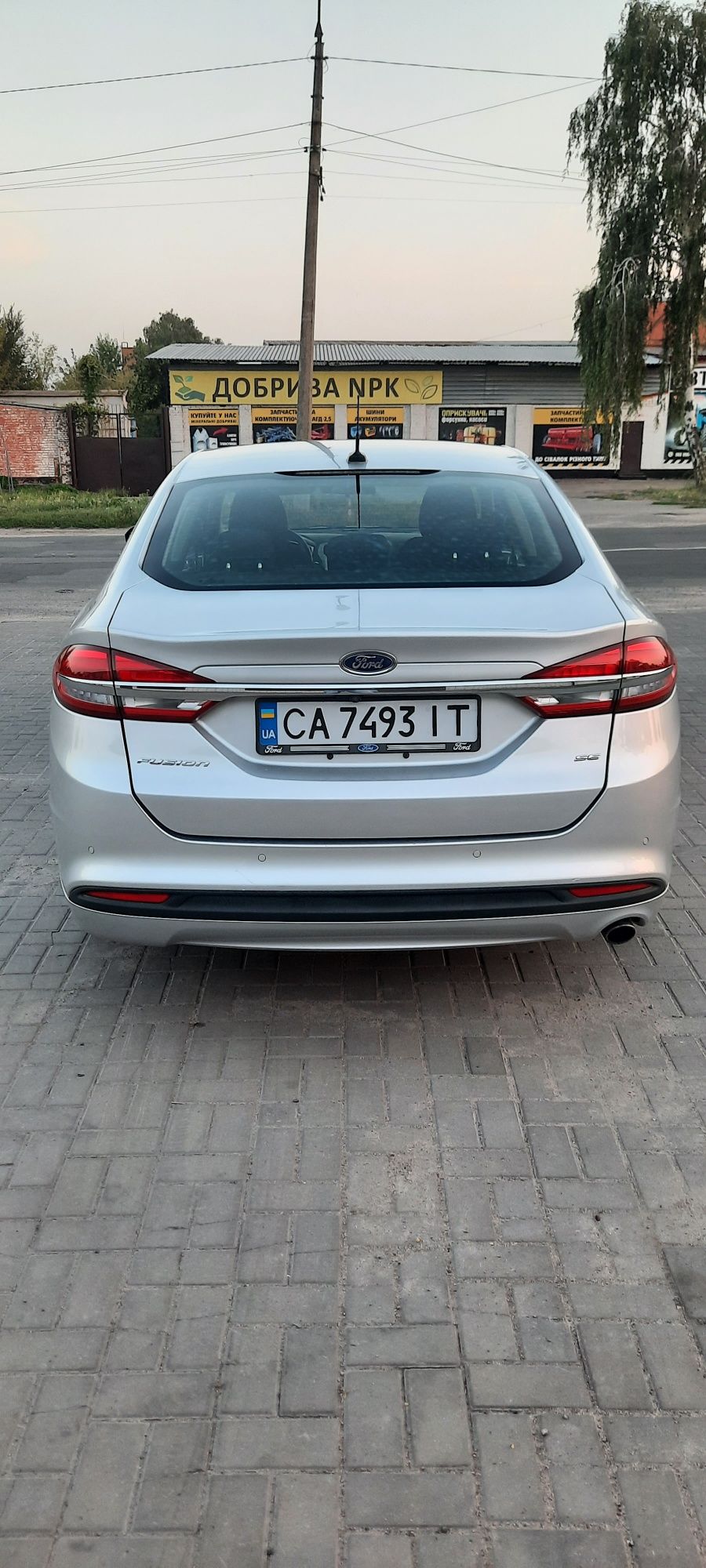 Продам Ford Fusion SE 2016 рест 2.5 газ-бензин