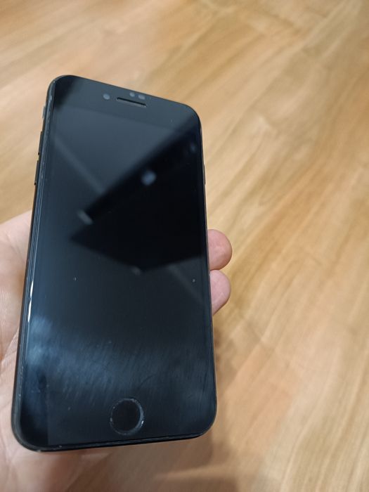 Iphone 7 128 в отличном состоянии без ремонта