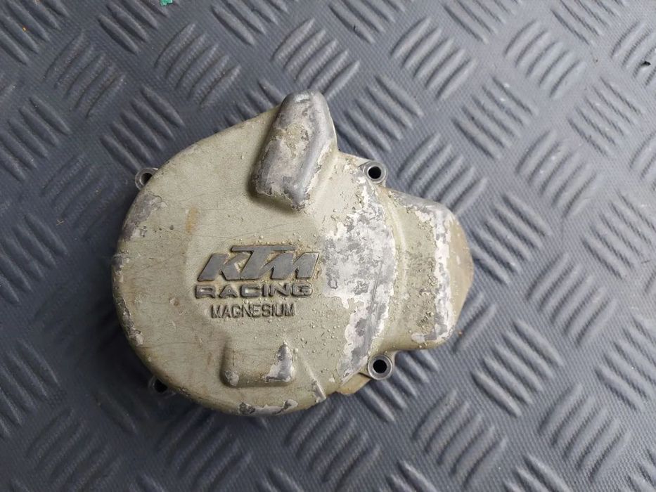 KTM EXC 525 520 450 400 RFS DEKIEL POKRYWA MAGNETA OSŁONA OBUDOWA ALTERNATORA STATORA