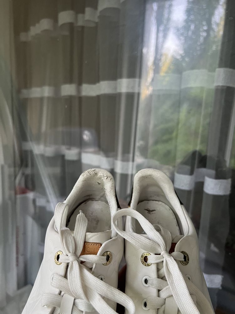 Кросівки Louis Vuitton Trainer Time Out Monogram White EUR 38 25 см