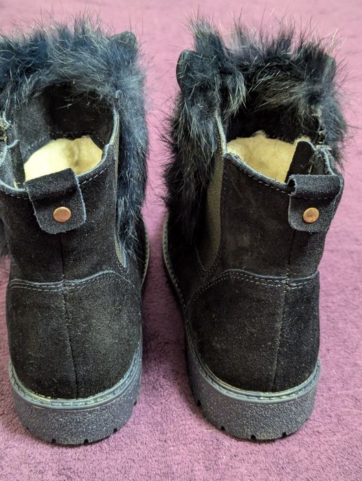 Зимние ботинки,зимові черевики,уггі для дівчинки