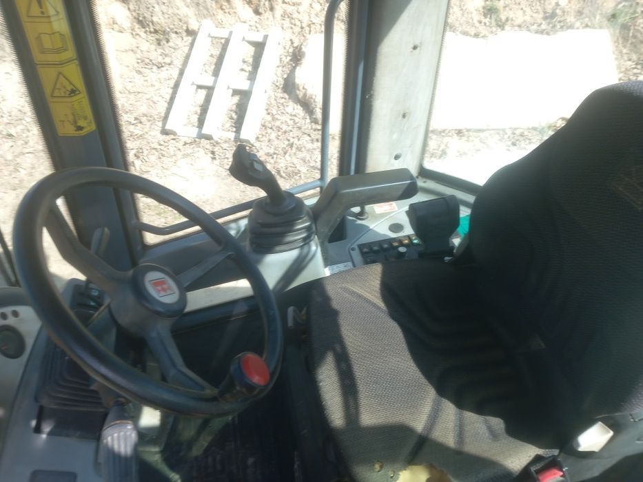 Ładowarka  2013 rok