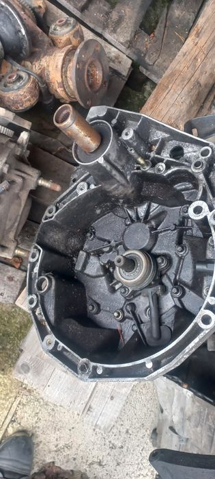Кпп Renault Laguna 2 1.9 dci 5 ступка