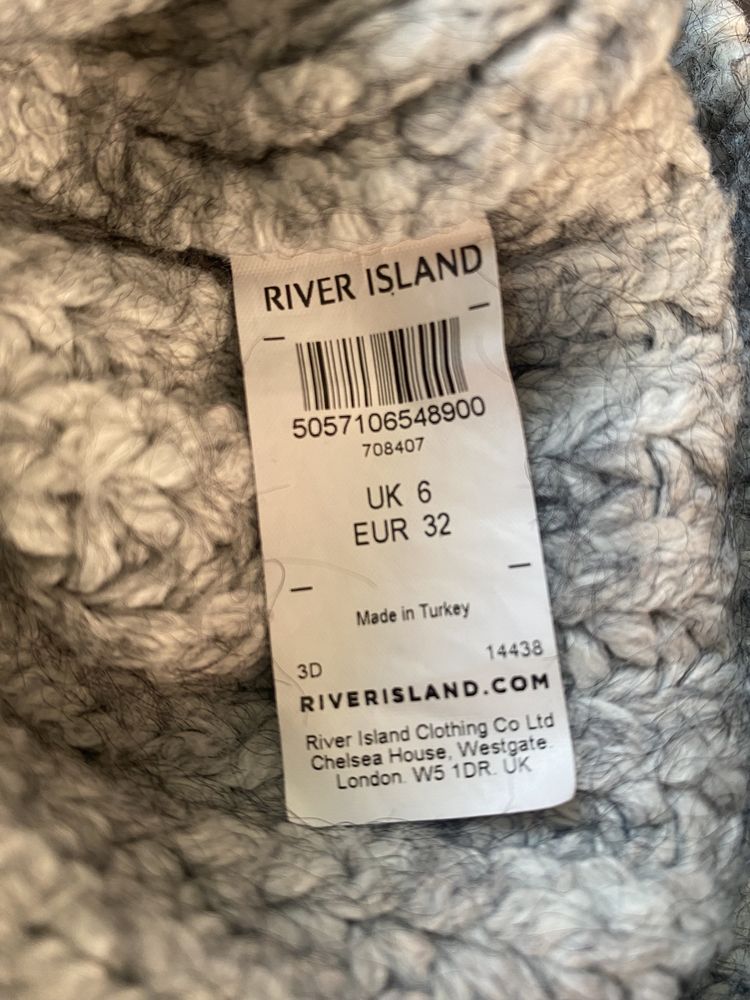 Зимовий теплий вʼязаний сірий светр під горло River Island