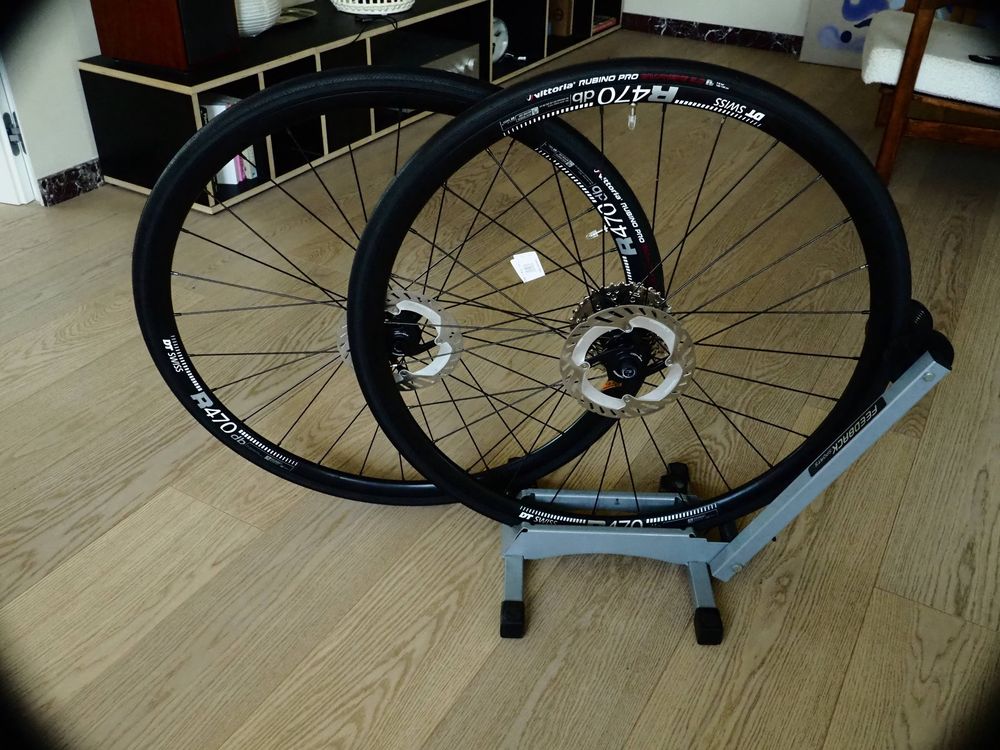 Nowe kola szosowe DtSwiss r470 shimano +opony vittoria rubino pro