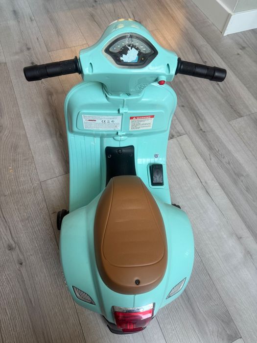 Jeździk Skuter vespa dla dziecka
