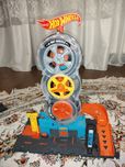 Hot Wheels Хот Вілс шиномонтаж