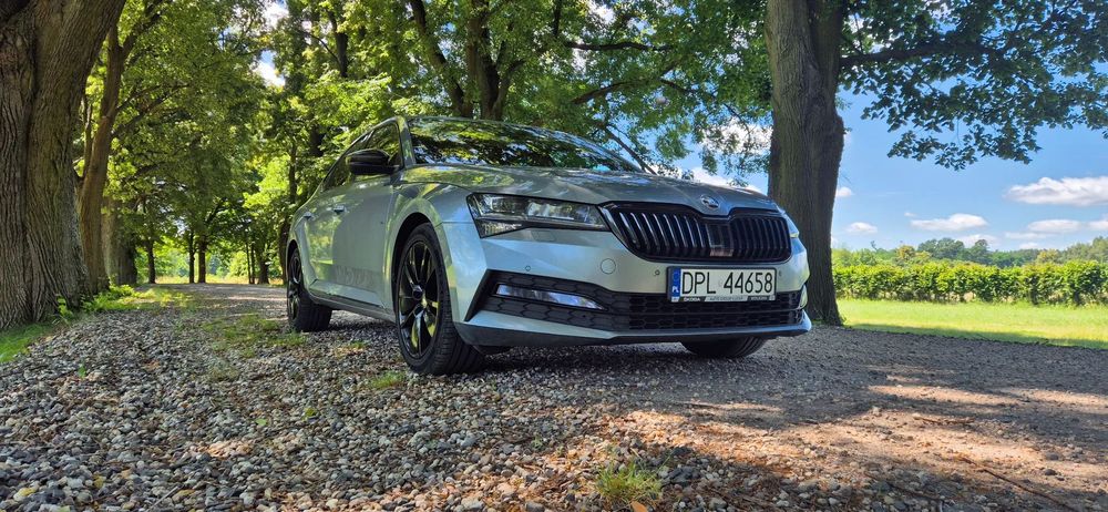 Skoda Superb Skoda Superb 2,0 Tdi SportLine Lift