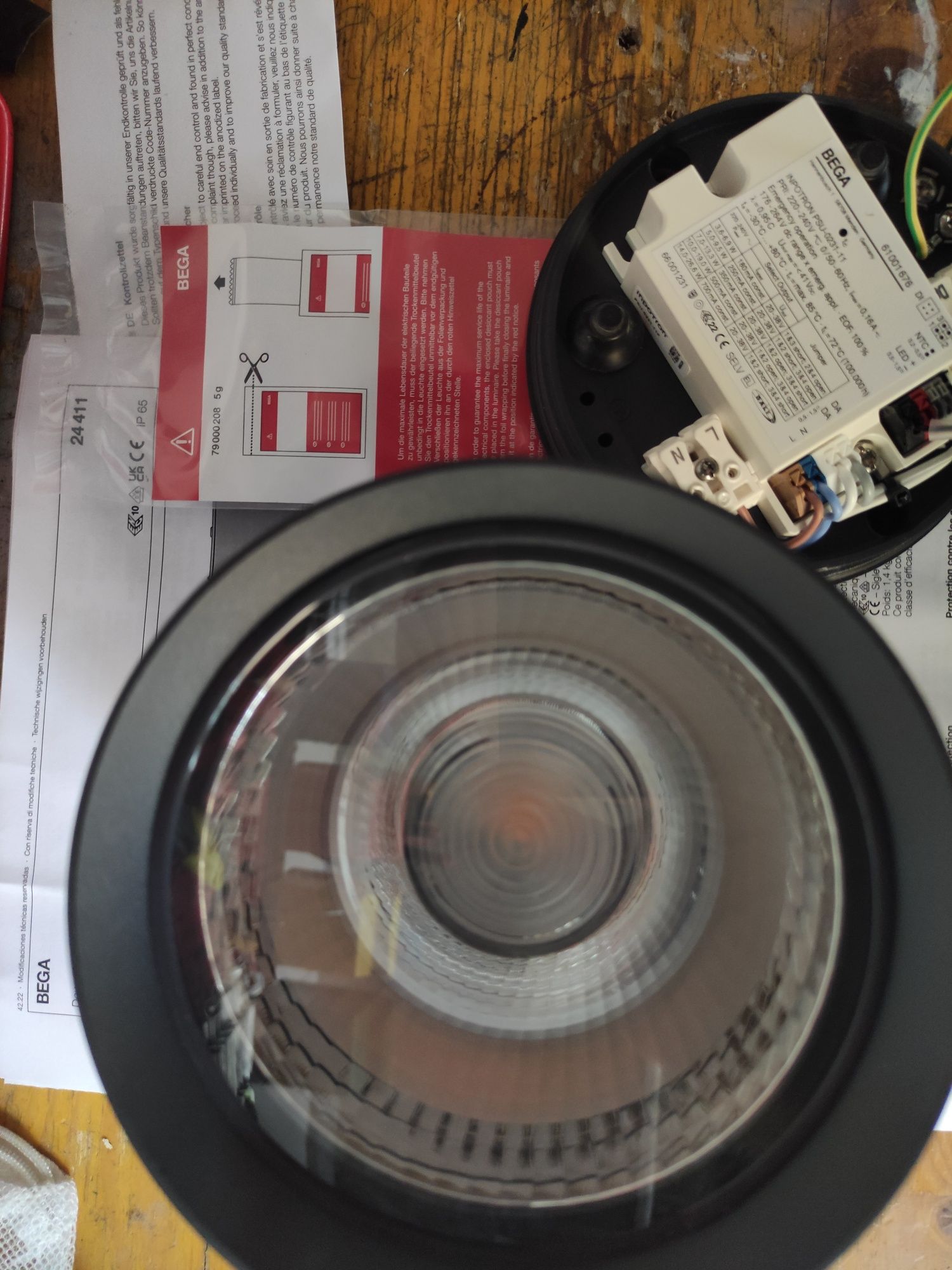 Lampa Bega antracyt