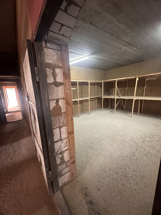 Сдам дом под склаад в районе рынка Барабашова