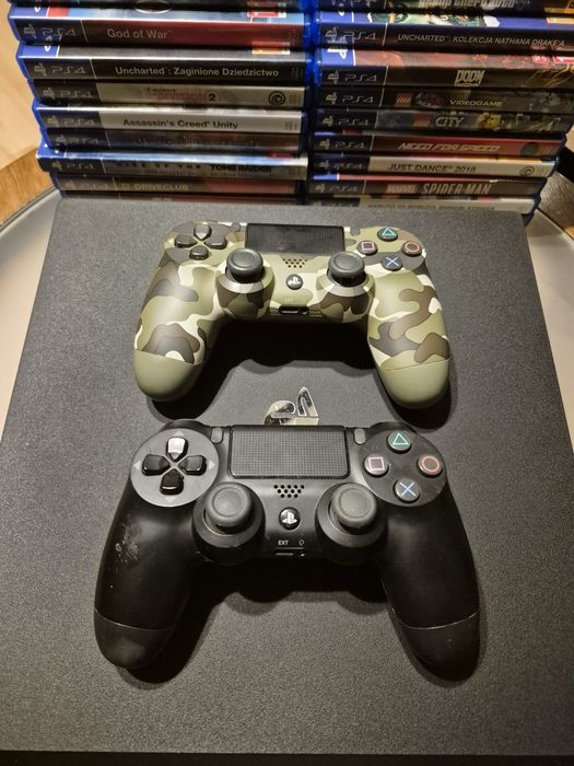 PlayStation 4 Pro Ps4 1tb. Stan idealny. Pad, gry