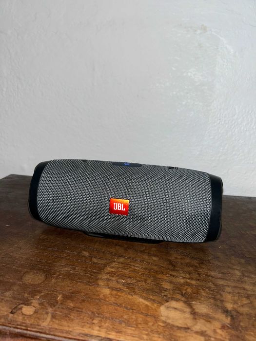 Coluna JBL Charge Essential