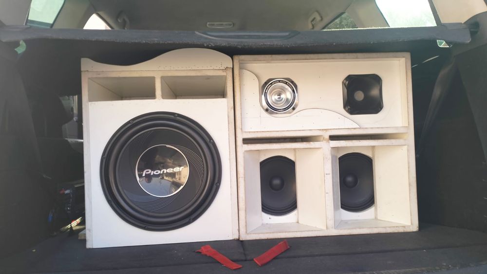 Som automotivo novo