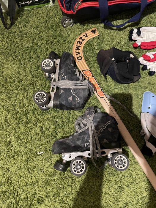 Vendo equipamento de hóquei