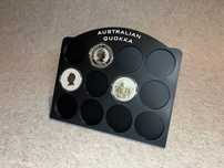Ozdobny stojak etui na srebrne monety 1oz Australian Quokka