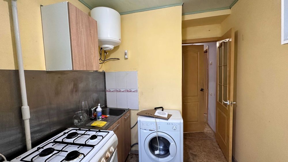Продам 1 комнтную квартиру на Выборгской Аудиторной 28в Днепр