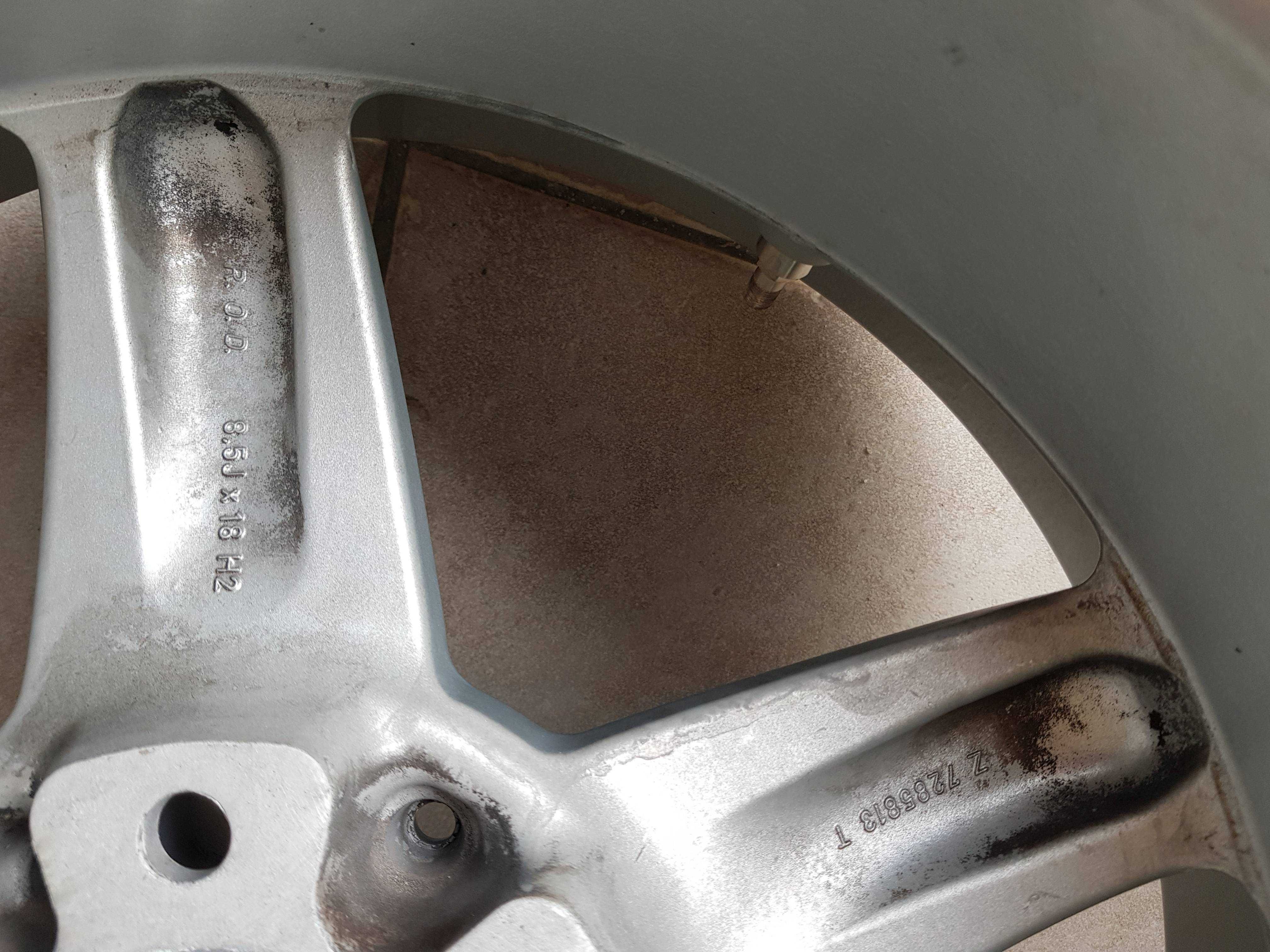Felgi Rondell R.O.D. 0072 8,5x18 et13 5x120 BMW e39 e60 e38