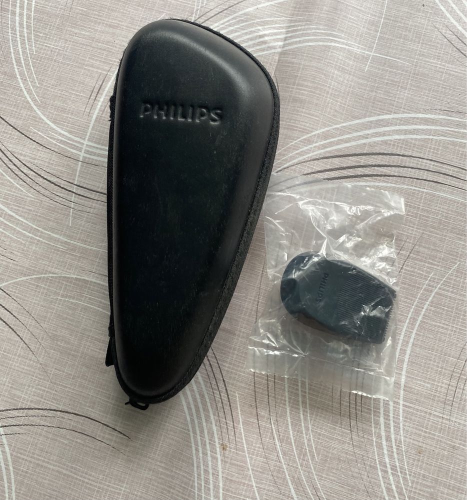 Електробритва Philips
